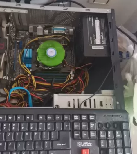 华硕m5a78l主板,30元。 感兴趣的话...