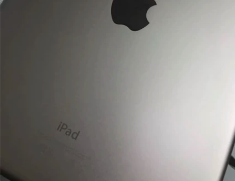 捡漏哦!!!2020款128G大内存iPa...