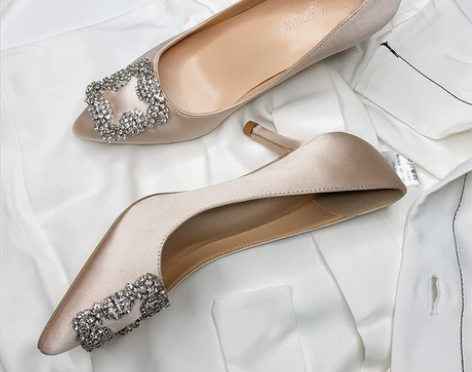 ?大叔家2018新款单鞋女性感细跟高跟鞋尖...