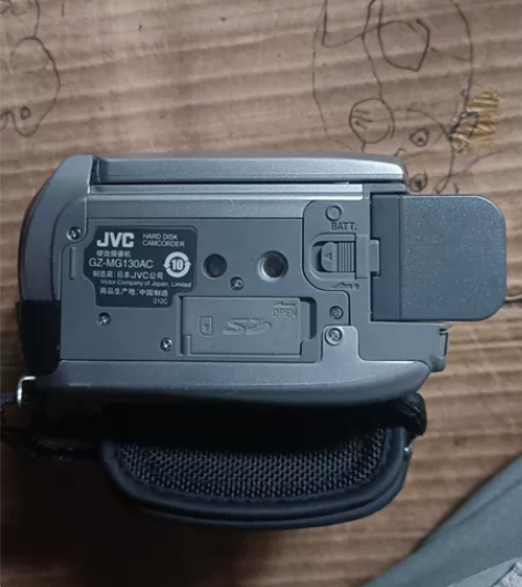 JVC MG130AC 品相如图。有电池，...
