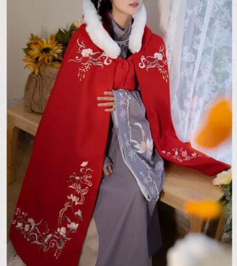清梳原创凝香汉服斗篷女长款刺绣加绒加厚保暖...