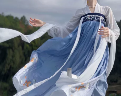 轻雨阁原创正品子矜汉服女对襟齐胸刺绣白菜襦...