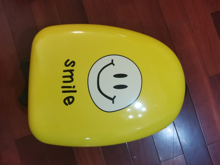 崭新儿童旅行箱80元（自提或邮费到付）