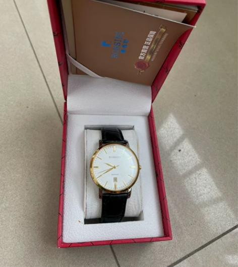 罗西尼手表???石英表 该款官网还在售，不...