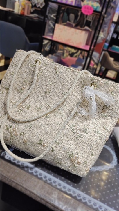 (清货价）蕾丝小花单肩包大容量女包托特包编...