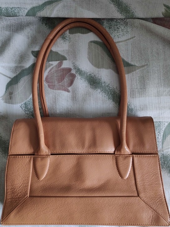 Radley London女式真皮手提包，...