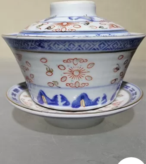 老厂货青花粉彩玲珑盖碗一套，手绘，全品无伤...