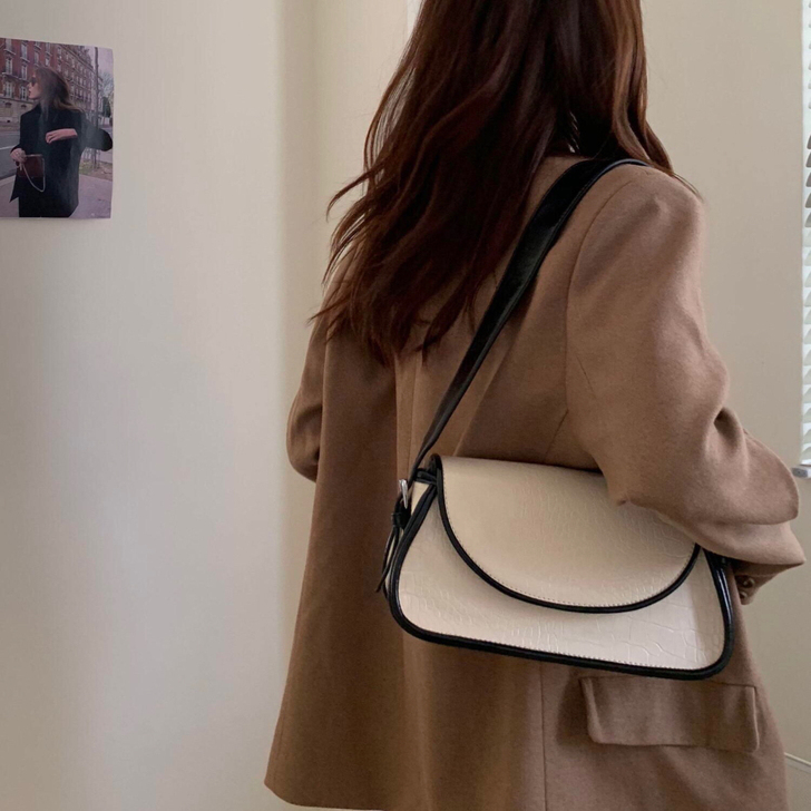 韩版秋冬单肩腋下包斜挎包小ck潮拼色小包包...