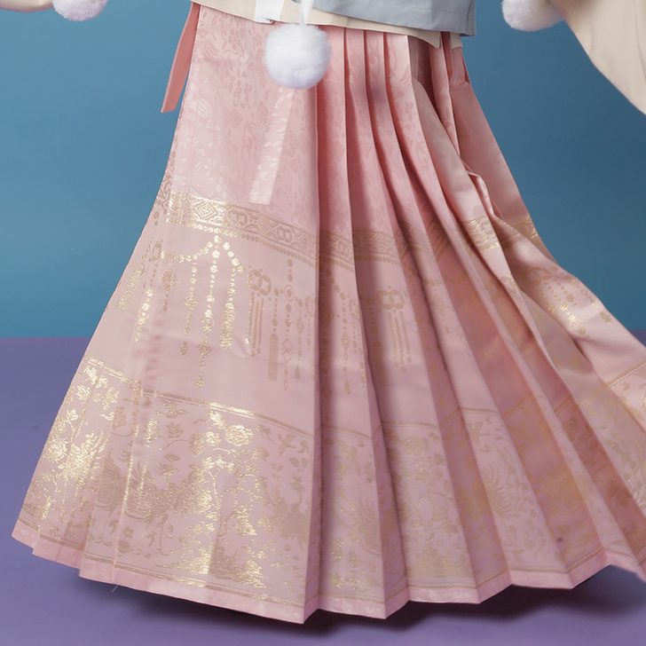 仅剩下裙 长马面，低价出售。东月棠 流云兔...