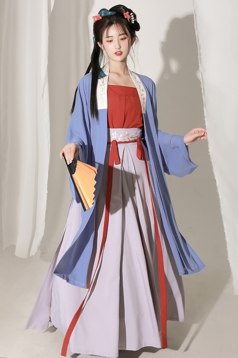 东月棠家宋制入手99 出一套不包邮 穿一