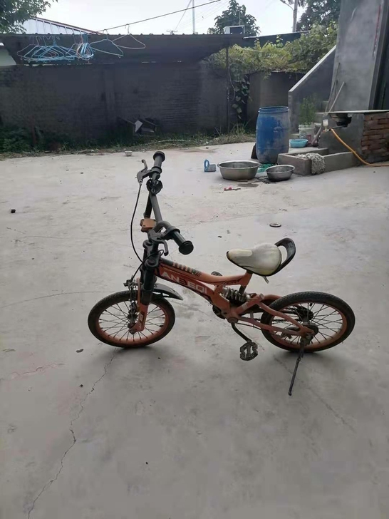 孩子长大了不能骑了，转给有缘人
