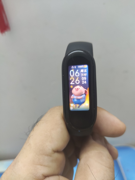 小米手环5NFC版，送一个透明蓝色手环带，...