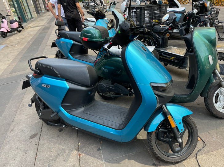 九号电动车