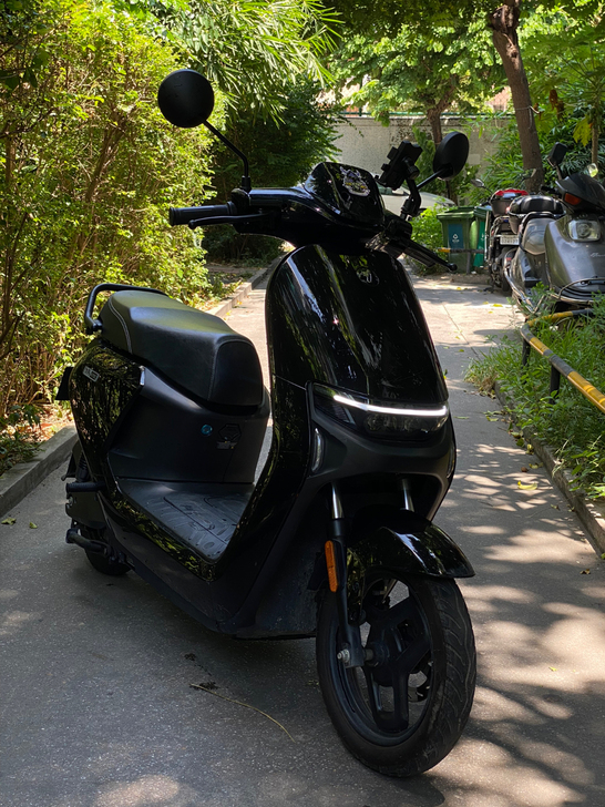 九号n70c黑色个人一手车