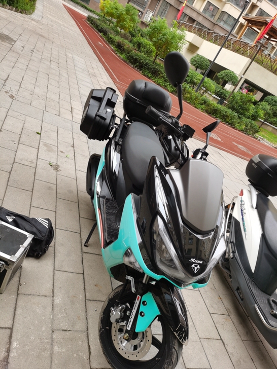 摩托车益阳金城摩托车，有需要的朋友联系