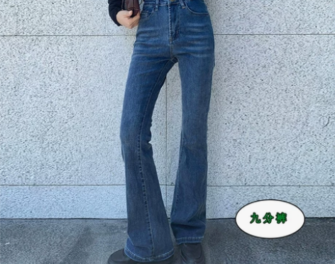 ?咖啡色美式微喇牛仔裤女秋冬季新款显高显瘦...