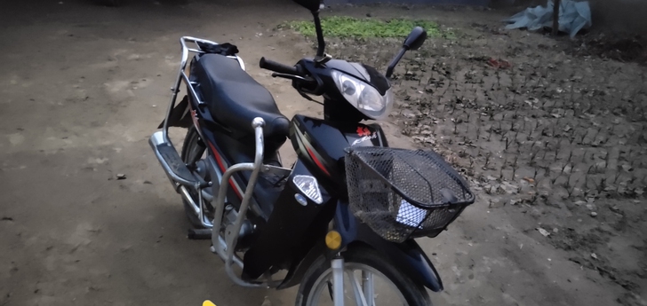 大阳摩托车110闲置出售，目测八成新行驶一...