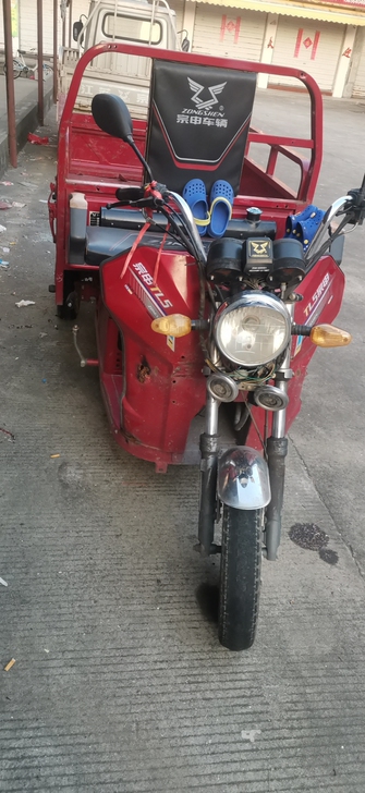 三轮摩托车，发动机拉缸了需要修理，