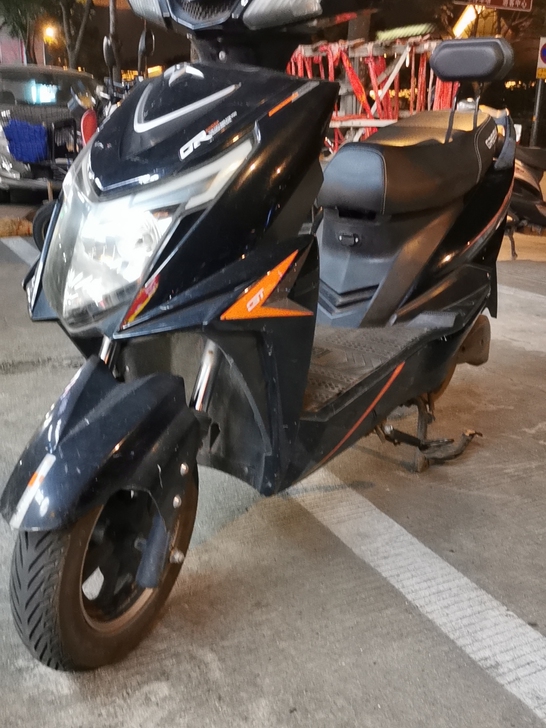 72v大踏板车，喜欢的拍