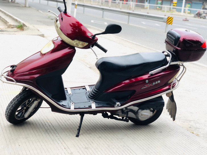 机油前后轮胎刚换到手不发一分钱实车拍摄