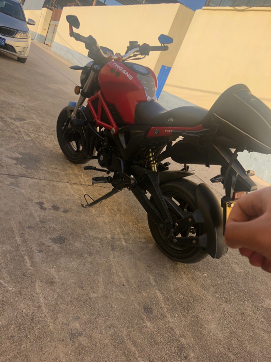9000公里小车，车况精品，自己研究，改装...
