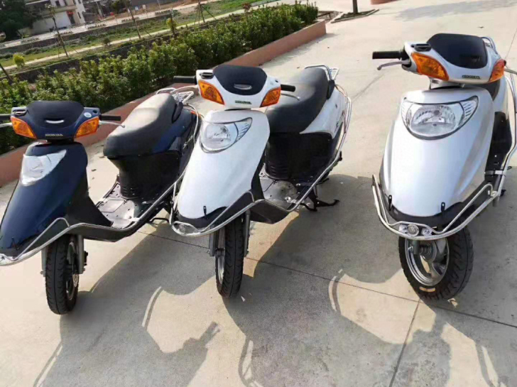 二手摩托车，踏板车，女装车五羊本田喜悦10...