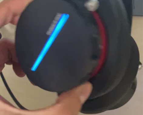 万魔1More头戴USB电脑耳机 感兴趣的...