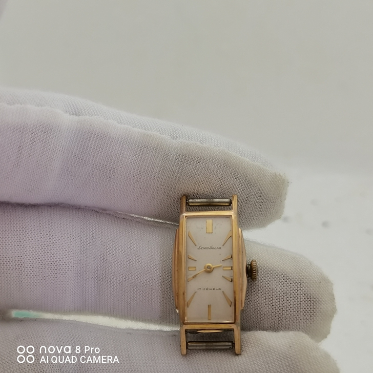 精工手表，走时正常，品相如图，拍前看清楚，...