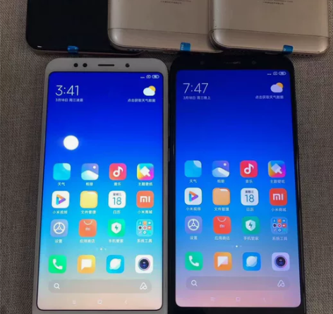 249  出一批 红米5plus手机 配置...