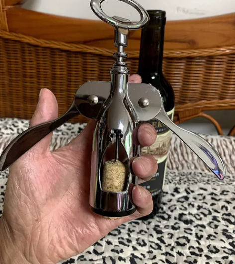 低价出全新红酒开瓶器，全钢材质，有了它开红...