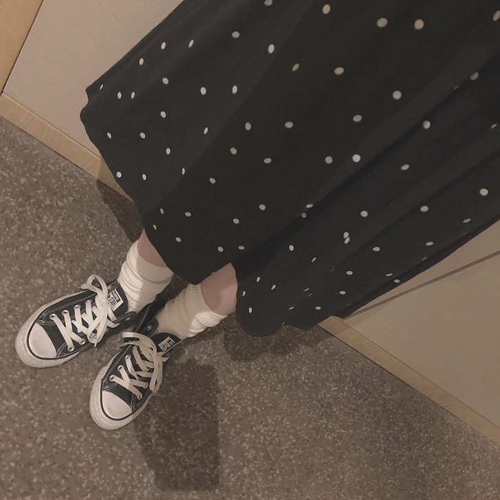可爱百搭黑白波点少女半身裙 H没烦恼很幸福