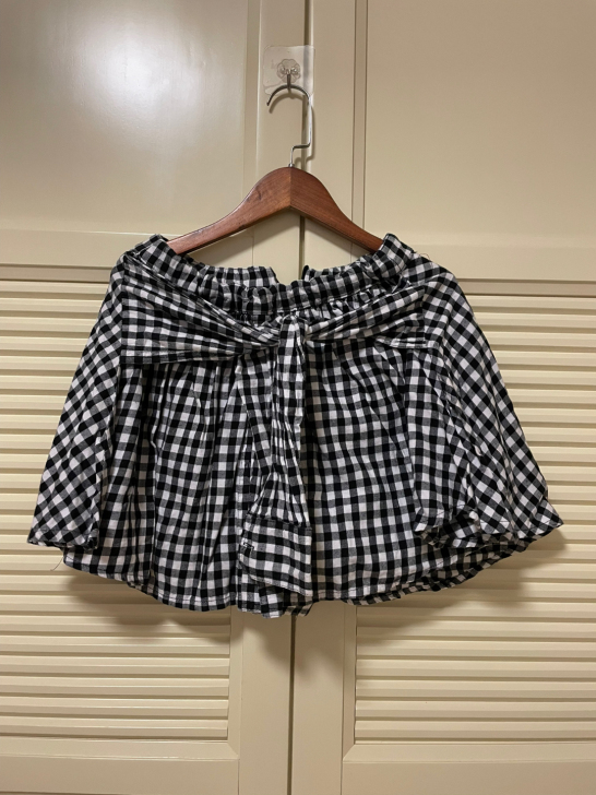 格子半身裙，m码，有裤裆