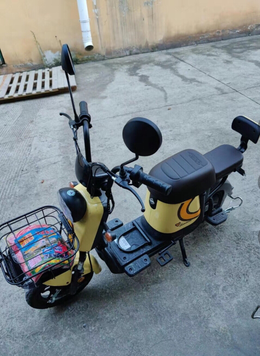 闲置电单车,日期还很新,需要的联系我。