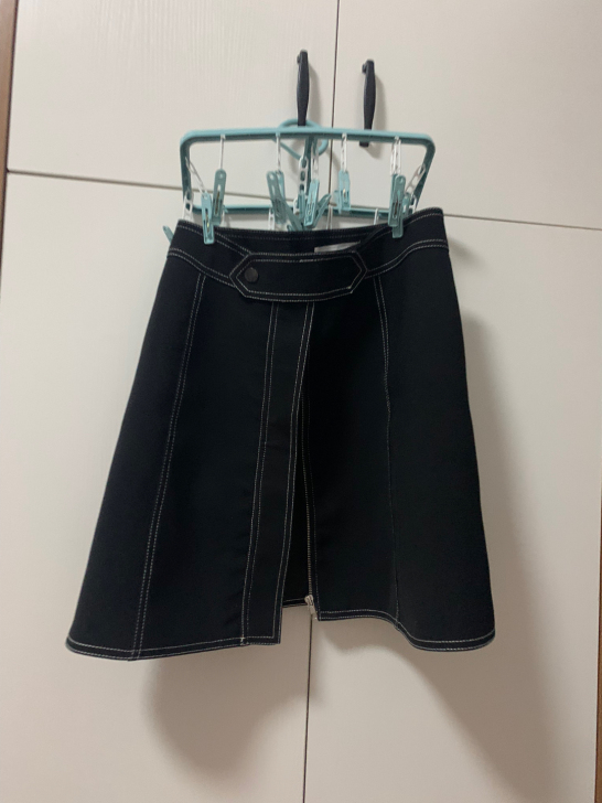黑色条纹a字裙