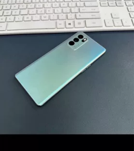 特价出OPPO Reno6Pro 8+12...