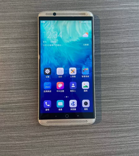 中兴天机7，4+64  正常使用，成色挺不...