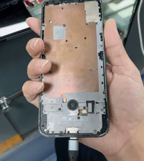 黑鲨2。开机。8128。没有屏幕 感兴趣的...