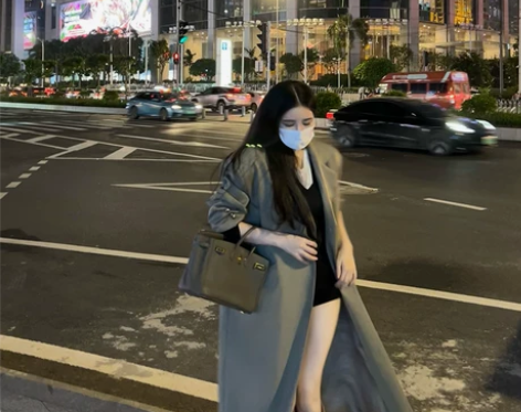 括号臀2022秋冬啥都能搭的弹力小短裤小黑裤
