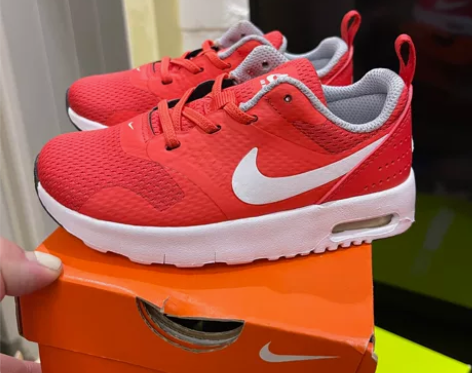 Nike Air Max小童缓震防滑运动鞋...