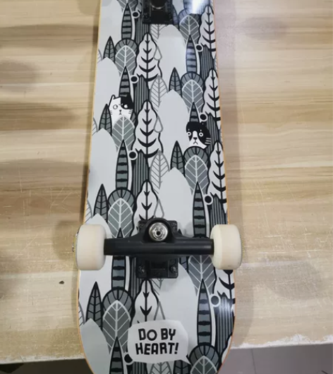 特价出一块DBH滑板，原装正品，3.2配置...