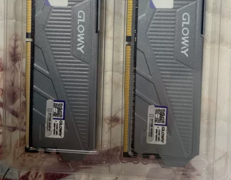 光威天策DDR4 3000c16 8Gx2...