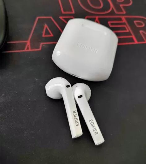 漫步者lollipods刚买没多久， 有电...