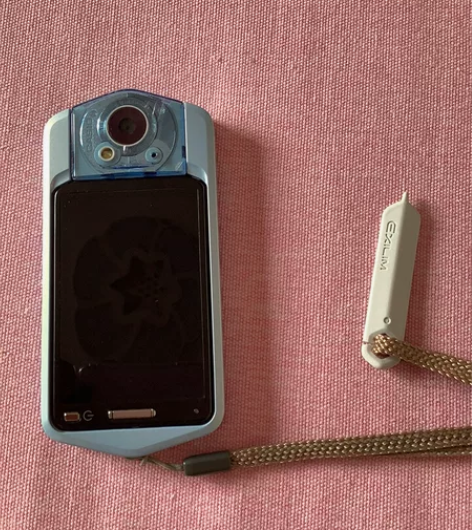 缺钱 急出 230元 卡西欧自拍神器tr2...