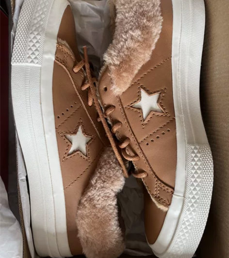 全新匡威男鞋女鞋，尺码35，来源渠道内部活...