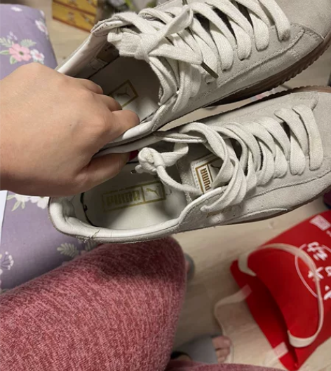 puma彪马运动鞋，反毛皮，乳白色 感兴趣...