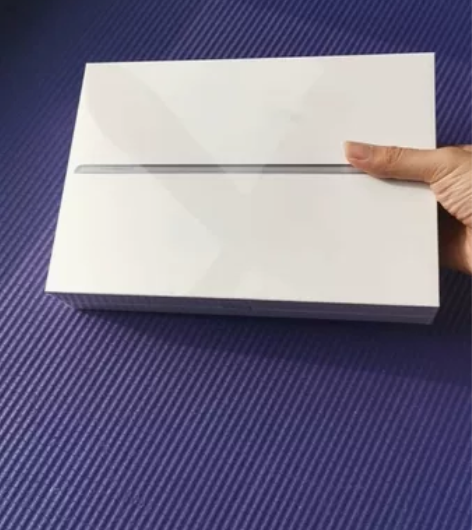 iPad 9代 64g 未拆封 10月31...