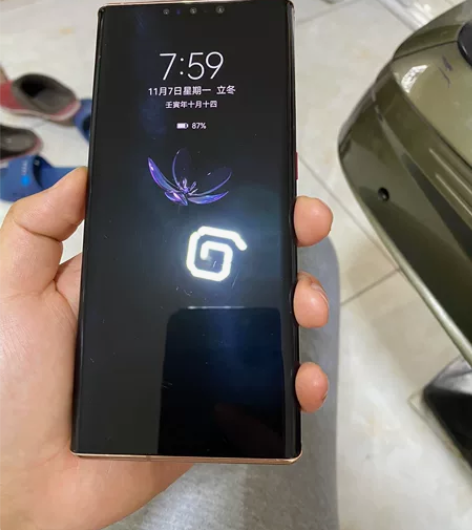 华为mate30pro丹霞橙5G版本 25...