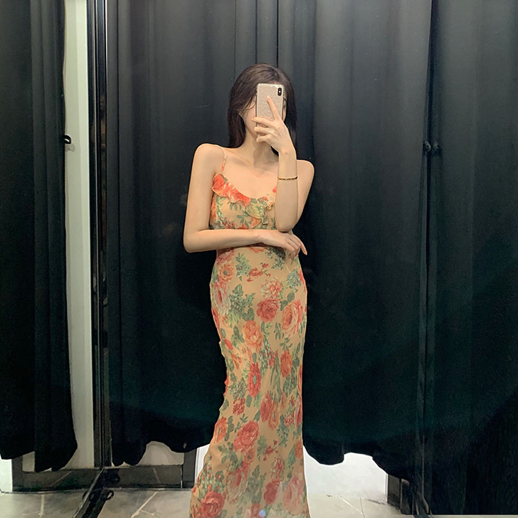 法式复古rouje碎花吊带连衣裙气质女神范...