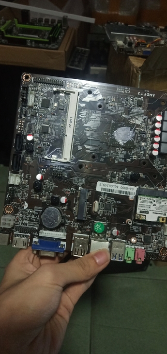 a4-5000一体机主板一张