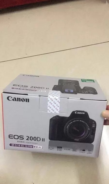 佳能 200D 二代 配18-55 单反套机